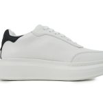 Alexander McQueen Sneaker Black Tail